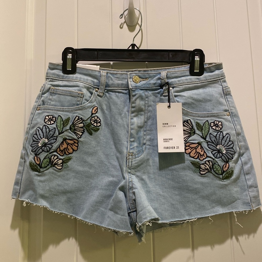 Forever 21 high rise jean shorts. Size 27 waist.
